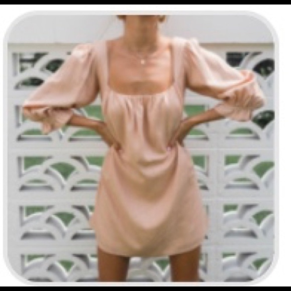 Girl and the Sand 3/4 Sleeve Dress